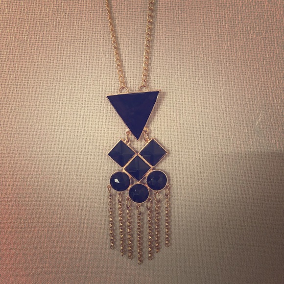 A 20inch necklace/ geometric shapes/design - Picture 1 of 3